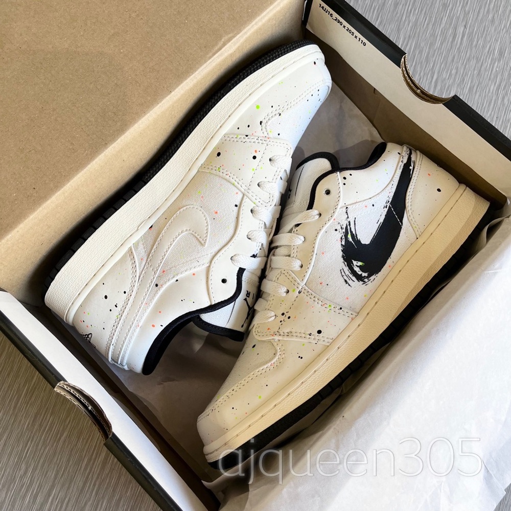 Air Jordan 1 Low SE GS Sail - Picture 3 of 10
